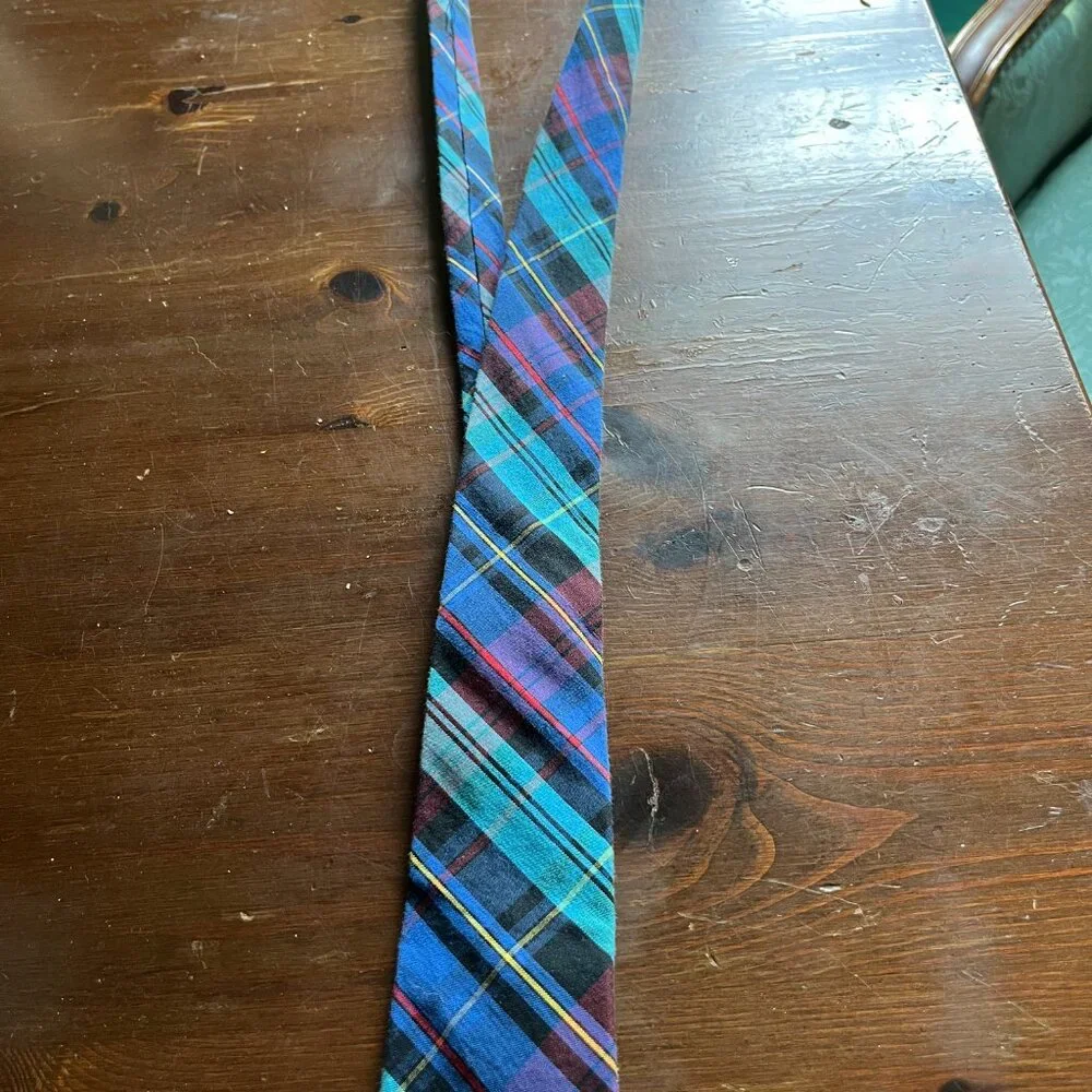 Boy's Necktie Blue Red Black Plaid